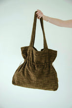 Load image into Gallery viewer, Oversized Drawstring Sherpa Tote