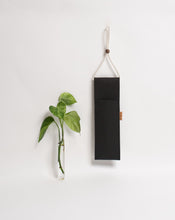 Load image into Gallery viewer, Felt Hanging Planter